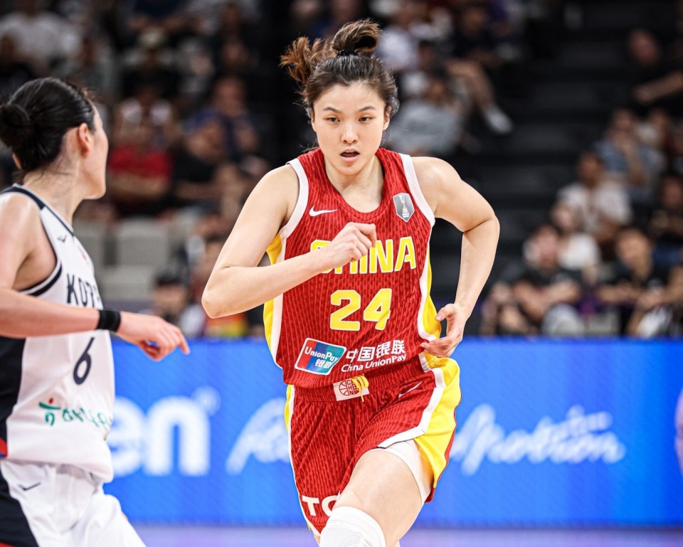 了绝对核心, 她成为宫鲁